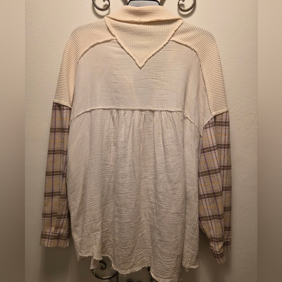 POL Shacket - Picture 8 of 8